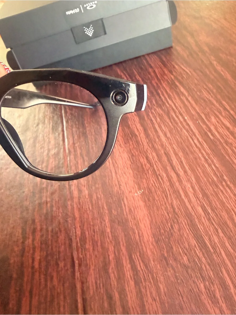 Oakley Meta HSTN Smart Glasses – Black / Transition Lenses (No Prescription)
